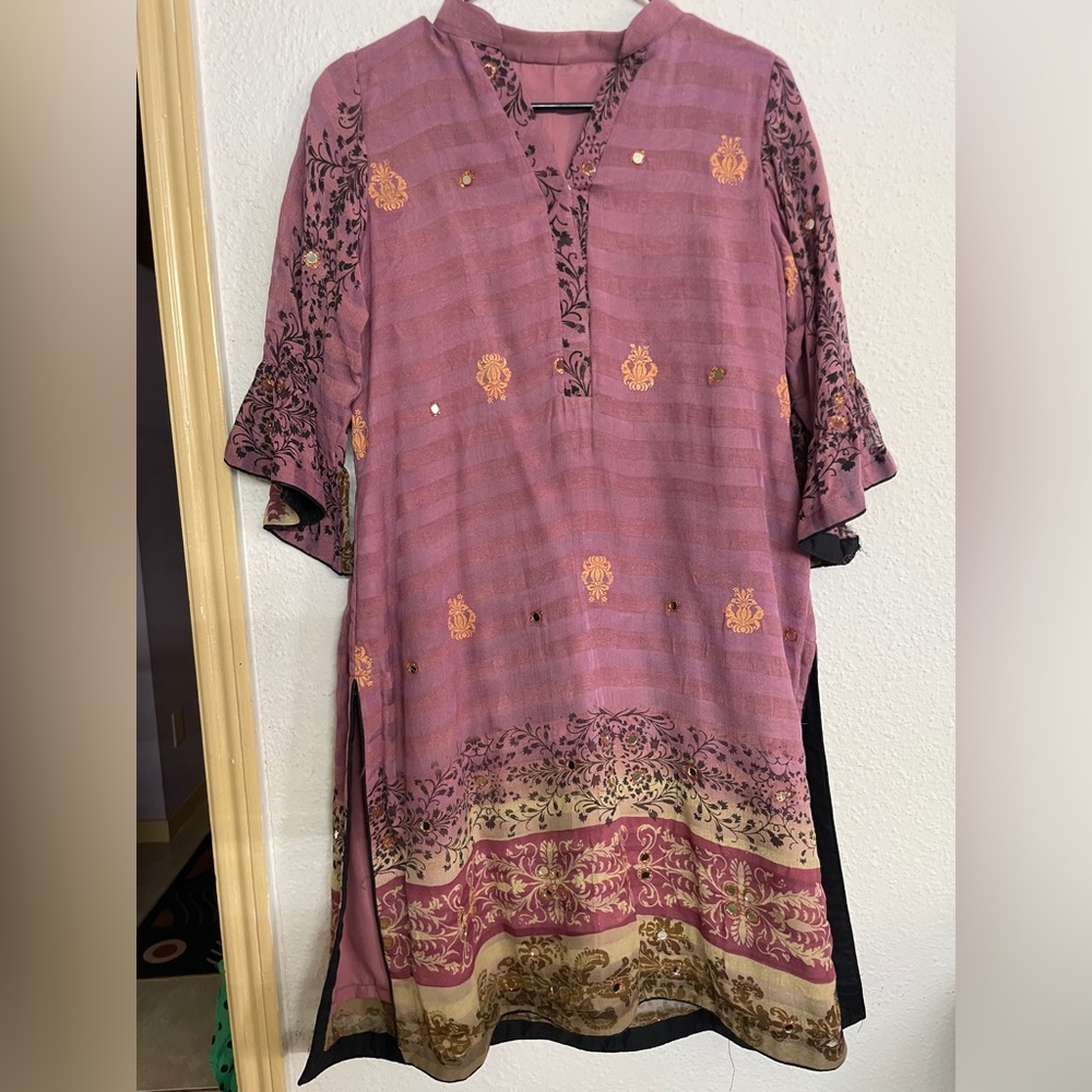 Pink pakistani/ indian style traditional kurti, dress medium size